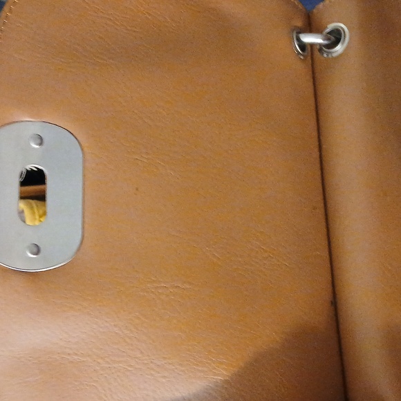 SOLD! Etienne Aigner Valencia Handbag - Picture 5 of 7